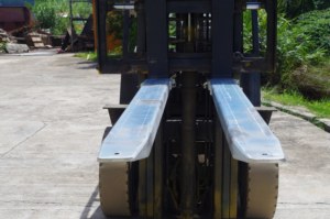 Industrial Attachments Slipper Fork Extensions Heavy Load Handling Solutions - Product Image 3