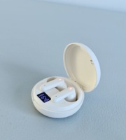 Écouteurs intra-auriculaires sans fil TWS BT 6.0 stables avec étui de charge magnétique, contrôle tactile et son stéréo HiFi