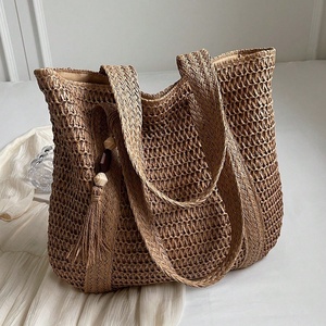 Сумка-тоут ручной работы из натуральной бумажной соломы - Product Image 4