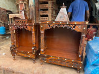 Temple en bois fait à la main de qualité à l'exportation pour la décoration de la maison et du bureau disponible à un prix abordable depuis l'Inde