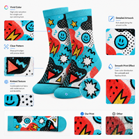 Chaussettes personnalisées imprimées pour adultes, motif couleur intégrale, en coton doux, pour la vente au détail, les marques, les écoles, les clubs, les événements et les uniformes.