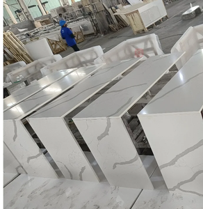 Dalles de pierre artificielle blanches élégantes, plateau de table en quartz, comptoir pour la rénovation de maisons de luxe et les bâtiments commerciaux - Product Image 1