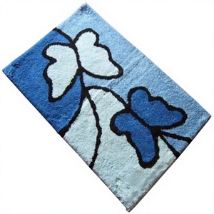 Tapis de bain floral antidérapant de luxe écologique en coton chenille ultra doux, tissé à la machine, tufté, absorbant et lavable pour le sol - Product Image 1