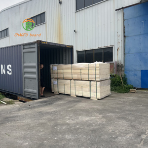 Vietnam de qualité supérieure Style traditionnel Construction Bois Bois Naturel E0 E1 ENF LVL 4x8 Feuille de contreplaqué Bois Bon <span class=keywords><strong>Prix</strong></span> - Product Image 4