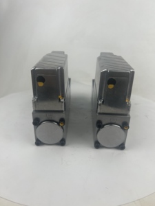 ชุดควบคุมทิศทางไฮดรอลิกแบบสัดส่วน DBET ซีรีส์ R901000847 รุ่น DBET-6X/315G24K4V รุ่น DBET-6X200G24K4M รุ่น DBET-523124K31M - Product Image 3