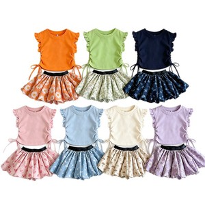 Nuovo Arrivo: Set Moda per Bambine con <span class=keywords><strong>T</strong></span>-<span class=keywords><strong>Shirt</strong></span> e Gonna a Balze, Motivo Floreale Fresco, Completo Casual Dolce e Grazioso in 2 Pezzi per Bambine - Product Image 5