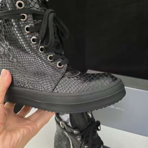 Botas de Media Caña de Cuero Genuino Retro para Hombre, Diseño RO25 con Patrón de <span class=keywords><strong>Serpiente</strong></span>, Transpirables, Impermeables, que Aumentan la Estatura - Product Image 4