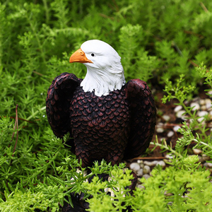 Statue d'Aigle Chauve Américain en Résine en Gros, Sculpture Animale, <span class=keywords><strong>Figurine</strong></span> de Faucon pour Décoration de Jardin, Extérieur, Patio, Cour, Allée - Product Image 3
