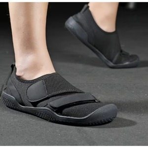 European-style Sporty Indoor Fitness Couple's Barefoot <b>Shoes</b> Mesh Upper Soft Soles Light Weight Breathable Anti-Slip All Seasons - Product Image 4