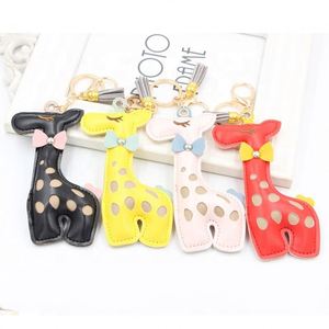 Porte-clés Girafe en Cuir PU Souple de Haute Qualité, Léger et Simple, Breloque de Sac, Cadeau pour Filles et Femmes - Product Image 1