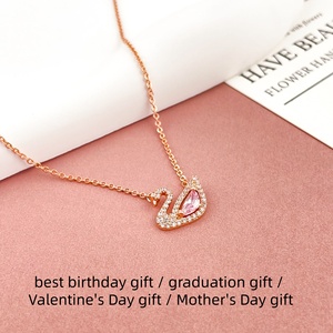 Elegante Collana con Pendente a Forma di Cigno in Lega con Cristalli Rosa e Zirconi, Gioiello da Donna SW, Miglior Regalo per San Valentino - Product Image 4