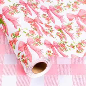 Papel de embalaje original de color rosa en forma de lazo, con diseño floral y estampado en cobre, para el Día de la Madre - Product Image 1