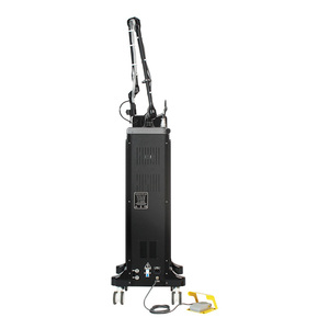 Machine à laser CO2 fractionné 60W pour le traitement des cicatrices profondes - Product Image 4