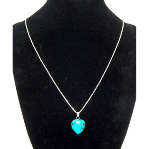 Collana a catena in argento Sterling 925 con ciondolo a cuore turchese - Product Image 1