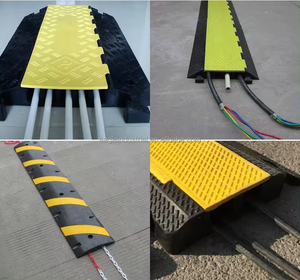 ทางลาดสำหรับงานกิจกรรมกลางแจ้งยางสีดำและเหลือง4ช่องสัญญาณเพื่อความปลอดภัยในการจราจรที่หนักหน่วง - Product Image 6