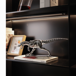Escultura de estatuilla de Tiranosaurio <span class=keywords><strong>T</strong></span> <span class=keywords><strong>Rex</strong></span> de oro y plata metálica galvanizada color resina personalizada - Product Image 3