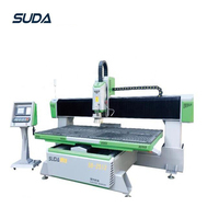 SUDA 2020 Meilleures ventes Routeur CNC 5 axes 3D pour le travail du bois Centre de fraisage CNC haute précision avec table mobile 1300 2500