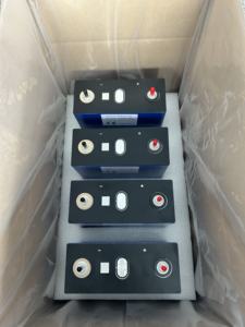 Литий-ионные призматические аккумуляторы Cornex класса А, 3.2В, <span class=keywords><strong>LiFePO4</strong></span>, модели LF280k, 105Ач, 150Ач, 320Ач, 340Ач, 314Ач - Product Image 4