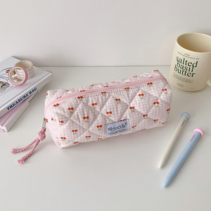 Bolsa de Tela con Estampado Digital a Cuadros Cereza y Logotipo Personalizado: Bolsa de Almacenamiento Portátil de Alta Calidad <span class=keywords><strong>para</strong></span> Brochas de <span class=keywords><strong>Maquillaje</strong></span> y <span class=keywords><strong>Estuche</strong></span> <span class=keywords><strong>para</strong></span> Lápices - Product Image 6