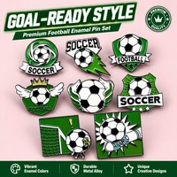 Pin de solapa de esmalte suave de aleación de zinc, con diseño de trofeo de fútbol del Campeonato, recuerdo para aficionados, venta al por mayor