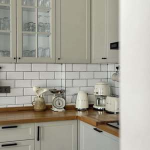 Gabinetes de Cocina Modulares Modernos con Acabado Lacado, MDF Laminado, Resina, Fregadero de Mármol Artificial, Incluye Grifo, Cajón, Cesta y Pared - Product Image 3