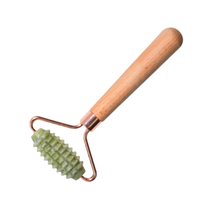 Rodillo facial mini de jade con púas - Product Image 1