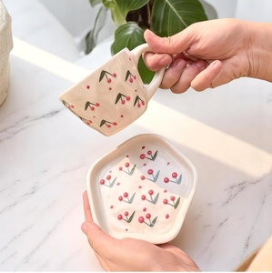 Tasse à café en céramique artisanale de qualité supérieure avec poignée confortable pour la maison, le bureau, le café et la restauration - En vente - Product Image 3