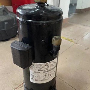 Compresor de Refrigeración Hitachi G402DHV 64D1 Tipo Scroll, Alimentación CA, Uso Industrial - Product Image 1
