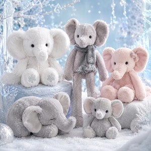Cuscino Peluche Personalizzato a Tema Invernale: Elefante con Sciarpa e Fiocchi di Neve Ricamati, Ornamento Imbottito a Tema Freddo - Product Image 1