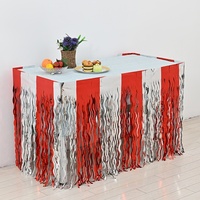 Jupe de table élégante en plastique motif goutte de pluie, design à lame incurvée, broderie animale, non-tissé, accessoire exquis pour mariage et banquet