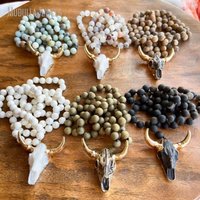 Collier long en perles de pierres précieuses de style western Longhorn, motif animal bohème, tête de taureau, vache, bovins, bijoux en pierre du sud-ouest, cadeau pour femme