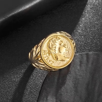 Bague pour homme en acier inoxydable plaqué or 18 carats, étanche et inaltérable, avec motif de pièce de monnaie de César de l'Empire Romain, style Hip Hop