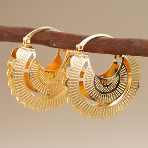 Pendientes de Aro Dorados E4520, Estilo Bohemio Geométrico, Joyería Fina para Uso Diario de Mujer, Chapados en Oro - Product Image 3