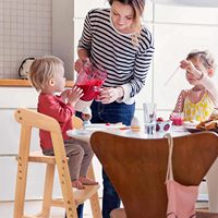 Chaise haute en bois réglable pour les tout-petits Coussin amovible de couleur naturelle pour manger Étudier la chaise de salle à manger pour enfants les cultiver