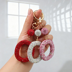 Porte-clés Lettre <span class=keywords><strong>en</strong></span> Strass Scintillant, Anneau <span class=keywords><strong>de</strong></span> Clé Alphabet <span class=keywords><strong>en</strong></span> Cristal Brillant, Accessoire Pendentif Tendance pour Sac à Main et Sac à Dos - Product Image 3