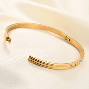 Pulseras de Moda con Baño de Oro de 18K, Incrustaciones de Circonita en Una Sola Hilera, Acero Inoxidable Abierto, para Parejas, Unisex, Regalo, Joyería - Product Image 3