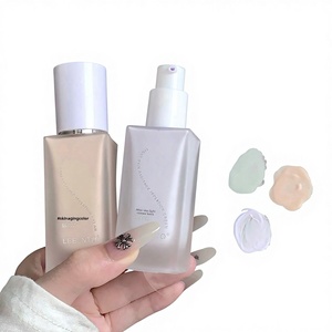 Crème isolante LEEINTO Light Muscle Glow LE08, format standard, naturelle, légère, hydratante, illuminatrice, fond de teint longue tenue - Product Image 1