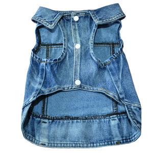 ملابس جينز للحيوانات الأليفة للبيع بالجملة ملابس الكلاب الكبيرة المتوسطة ممزقة ثقوب جينز للكلاب سترة معطف كلب دينم أزرق رائع - Product Image 3