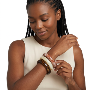 UJBOX Brazaletes de Acrílico Chapados en Oro de 14K de 65 mm para Mujer, Pulseras Irregulares y Gruesas, Joyería Colorida para Fiesta, Hipoalergénica - Product Image 3