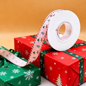 Ruban imprimé rennes et Père Noël mignon, personnalisé pour les cadeaux de fête de Noël pour enfants - Product Image 5
