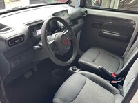 Voitures d'occasion Wuling Sunshine NEV EV Mini Van LHD Automatique Propulsion 5 places Faible kilométrage Sans accident Exportation 2025