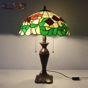 LongHuiJing, lámpara <span class=keywords><strong>Tiffany</strong></span> grande rústica, pantalla de flor de vidriera, lámparas de mesa con Base de resina Vintage - Product Image 1