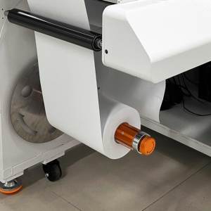 Single Pass UV Inkjet <strong>Roll</strong>-to-<strong>Roll</strong> Label Printer Micro-Piezoelectric With High Visibility <strong>Print</strong> Quality - Product Image 5