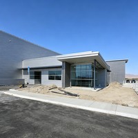 Bâtiment métallique préfabriqué sur mesure avec structure en acier préfabriqué pour atelier de fabrication