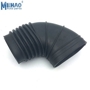 Pièces automobiles Tuyau d'admission d'air du moteur Tuyau de filtre à air 13711707767 1371 1707 767 pour BMW <span class=keywords><strong>E32</strong></span> E34 535i 735i <span class=keywords><strong>735iL</strong></span> L6 3.5L - Product Image 1