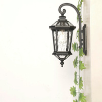 Vente en gros Applique murale d'extérieur personnalisée de haute qualité Applique murale d'extérieur nordique classique rétro aluminium verre étanche pour la maison