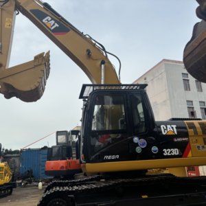 Excavadora de cadenas Caterpillar 323DL usada, excavadora hidráulica de 23 toneladas, original de Japón, CAT 323DL para ingeniería municipal y movimiento de tierras. - Product Image 2