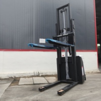 Chariot élévateur à palettes électrique 1,5T avec batterie au lithium, chariot élévateur compact pour entrepôt