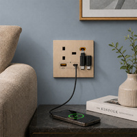 Prise murale rétractable de type 86, norme britannique, USB + Type-C, nitride de gallium, charge rapide 20W, universelle, industrielle, pour voyage