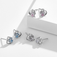 Boucles d'oreilles clous hypoallergéniques en argent S925 avec zircon, motif patte de chat et cœur, bijoux tendance pour fêtes, cadeaux pour femmes